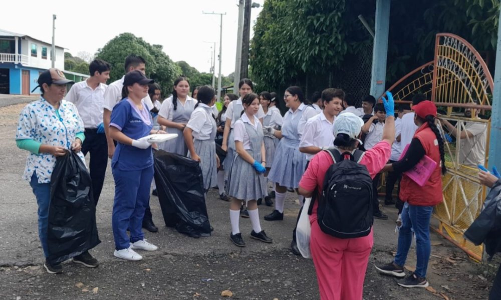 ¡Región de Salud Medina intensifica lucha contra el dengue en Maya!